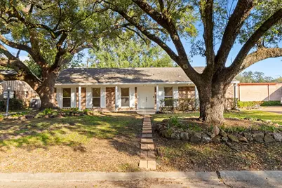 9610 Meadowglen Lane, Houston, TX 77063 - Photo 1