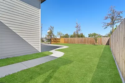 813 Barbara Mae Street, Houston, TX 77015 - Photo 36