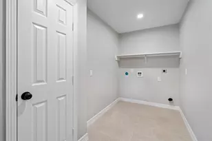 813 Barbara Mae St, Houston, TX 77015 - Photo 22