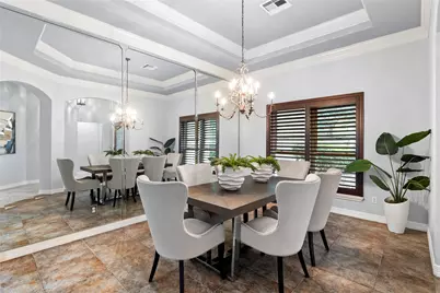 704 Heritage Oaks Dr, Angleton, TX 77515 - Photo 4