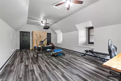 704 Heritage Oaks Dr, Angleton, TX 77515 - Photo 30