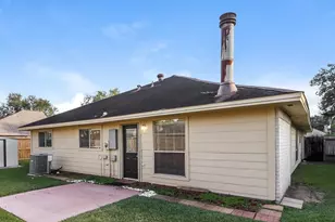 15626 Barbarossa Dr, Houston, TX 77083 - Photo 16