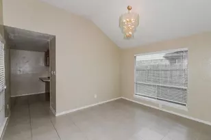 15626 Barbarossa Dr, Houston, TX 77083 - Photo 6