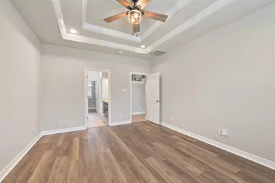 14031 Hawthorne Circle, Baytown, TX 77523 - Photo 16