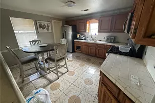 1706 Norlinda St, Houston, TX 77093 - Photo 2