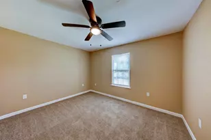 100 18th Ave N, Texas City, TX 77590 - Photo 16