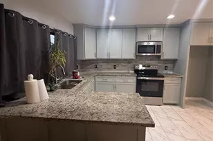 14523 Leacrest Dr, Houston, TX 77049 - Photo 2