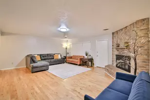 4947 Bridgemont Ln, Spring, TX 77388 - Photo 8