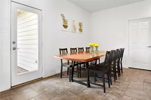 55 E Montfair Blvd, The Woodlands, TX 77382 - Photo 8