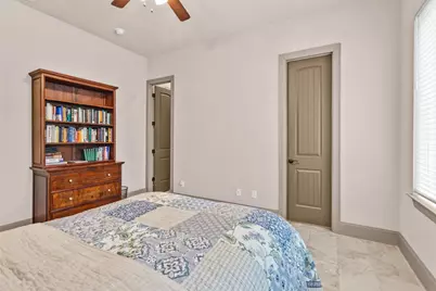 343 Grand View, Huntsville, TX 77340 - Photo 38