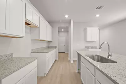 10723 Red Flagstone Drive, Conroe, TX 77306 - Photo 4