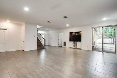 3207 Breezy Pines Court, Houston, TX 77339 - Photo 10