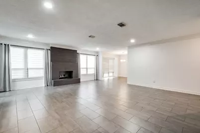 3207 Breezy Pines Court, Houston, TX 77339 - Photo 8