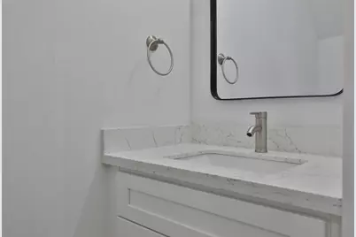 9347 Lavender St, Houston, TX 77016 - Photo 12