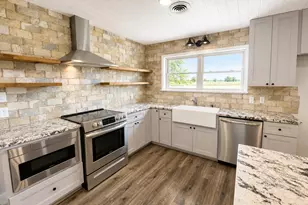 379 Hale Rd, Bay City, TX 77414 - Photo 2