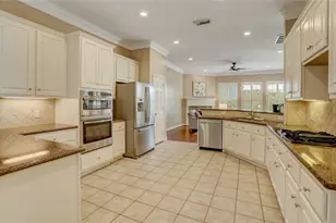 13835 Cady Ct, Houston, TX 77077 - Photo 8