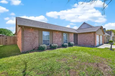 11414 Chelsea Walk Drive, Houston, TX 77066 - Photo 2