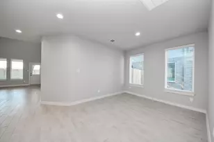 16027 Sycamore Maple Ln, Cypress, TX 77429 - Photo 8