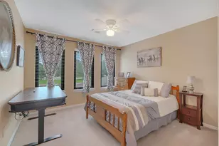 910 Millpond Dr, Sugar Land, TX 77498 - Photo 24