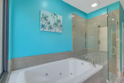 910 Millpond Drive, Sugar Land, TX 77498 - Photo 26