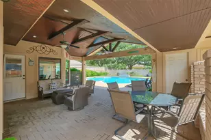 910 Millpond Dr, Sugar Land, TX 77498 - Photo 30