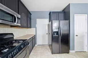 8030 Singing Sonnet Ln, Houston, TX 77072 - Photo 8