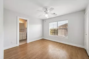 9710 Riddlewood Ln, Houston, TX 77025 - Photo 14