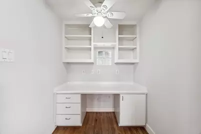 9710 Riddlewood Lane, Houston, TX 77025 - Photo 22