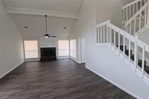 3 Rain Walk Ct, The Woodlands, TX 77380 - Photo 4