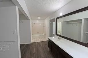 3 Rain Walk Ct, The Woodlands, TX 77380 - Photo 16