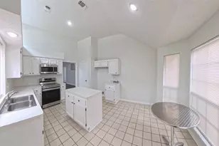 3 Rain Walk Ct, The Woodlands, TX 77380 - Photo 10