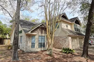 3 Rain Walk Ct, The Woodlands, TX 77380 - Photo 2