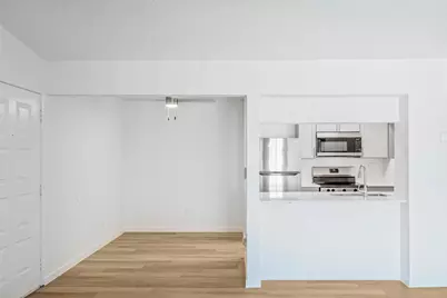 4600 West Pioneer Drive #311, Irving, TX 75061 - Photo 12