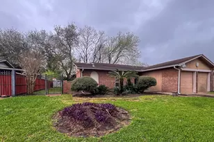 15814 Kenbriar Dr, Houston, TX 77489 - Photo 2