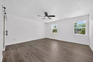 559 Hampton Rd, Conroe, TX 77302 - Photo 22