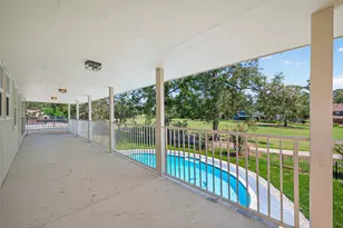 559 Hampton Rd, Conroe, TX 77302 - Photo 38