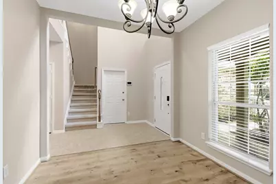 83 N Creekmist Place, The Woodlands, TX 77385 - Photo 8