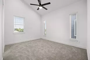 14105 Faith Frst Dr, Houston, TX 77047 - Photo 12