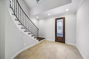 3423 Bradford St, Houston, TX 77025 - Photo 4