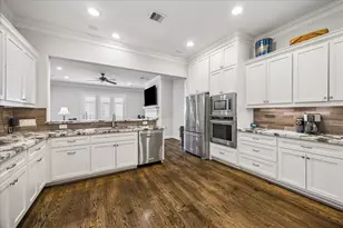 3423 Bradford St, Houston, TX 77025 - Photo 18