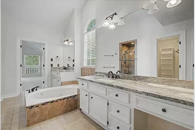 87 Rush Haven Drive, The Woodlands, TX 77381 - Photo 32