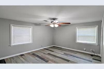 102 Pin Oak Lane, Liberty, TX 77575 - Photo 12