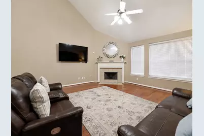 1752 Silver Bend Drive, Dickinson, TX 77539 - Photo 18
