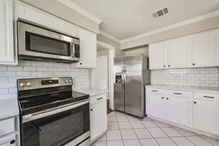 4107 Valley Haven Dr, Kingwood, TX 77339 - Photo 18