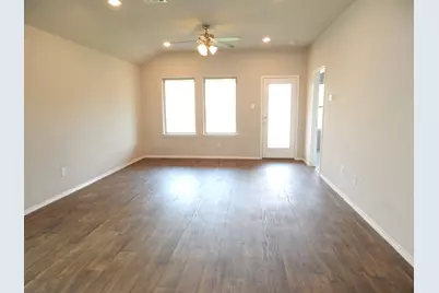 16785 Lonely Pines Drive, Conroe, TX 77302 - Photo 2
