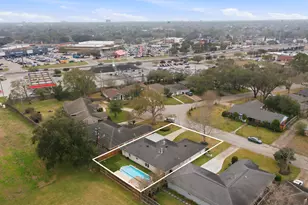 4847 Knickerbocker St, Houston, TX 77035 - Photo 38