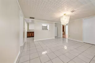 3605 Ave S, Galveston, TX 77550 - Photo 10