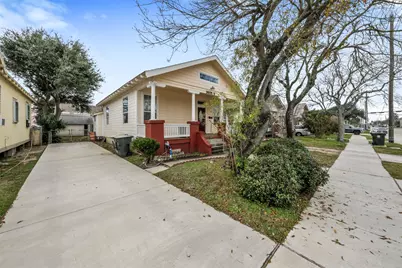 3605 Avenue S, Galveston, TX 77550 - Photo 2
