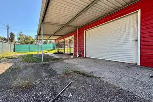 605 N Richmond Rd, Wharton, TX 77488 - Photo 8