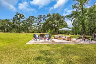 261 S Oakridge Dr, Cleveland, TX 77328 - Photo 26